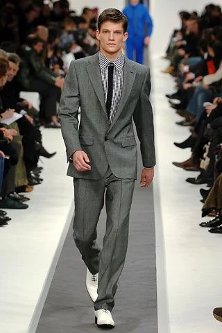 Look 24